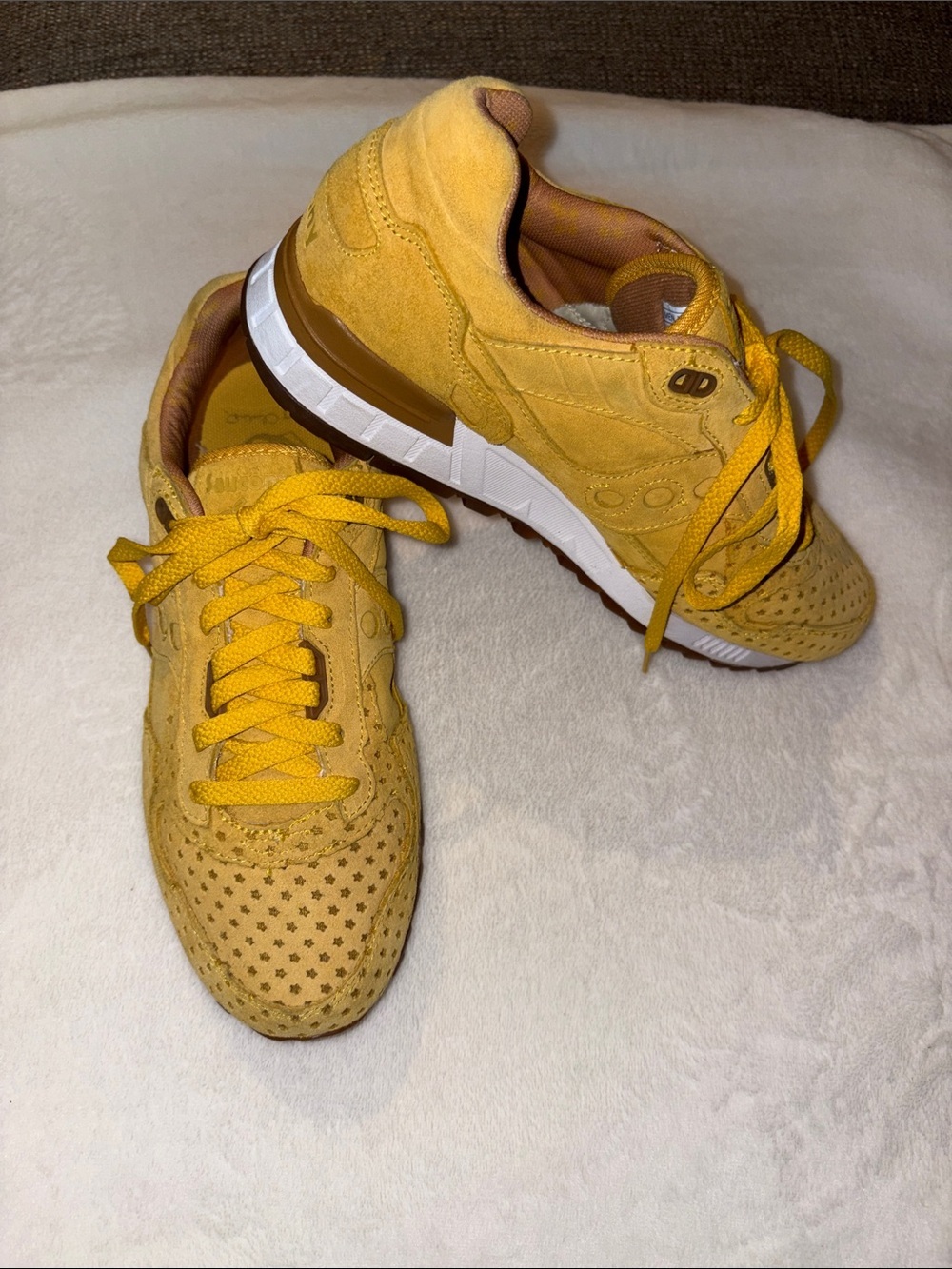 Saucony x Play Cloths Shadow 5000 Men's Mimosa Suede  BNWOT 8.5